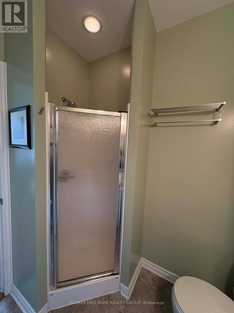 401 - 205 Bolton Street