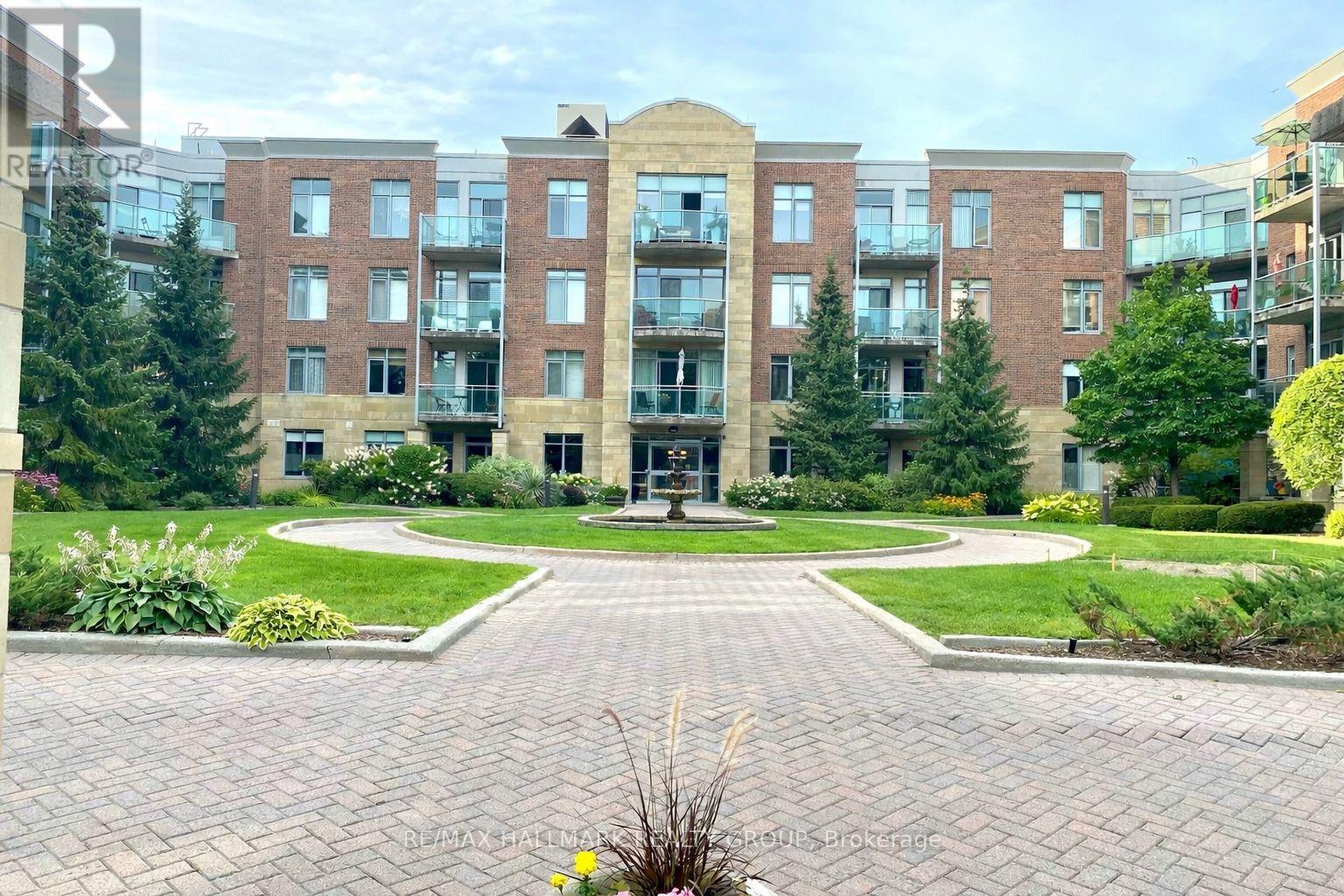 401 - 205 Bolton Street