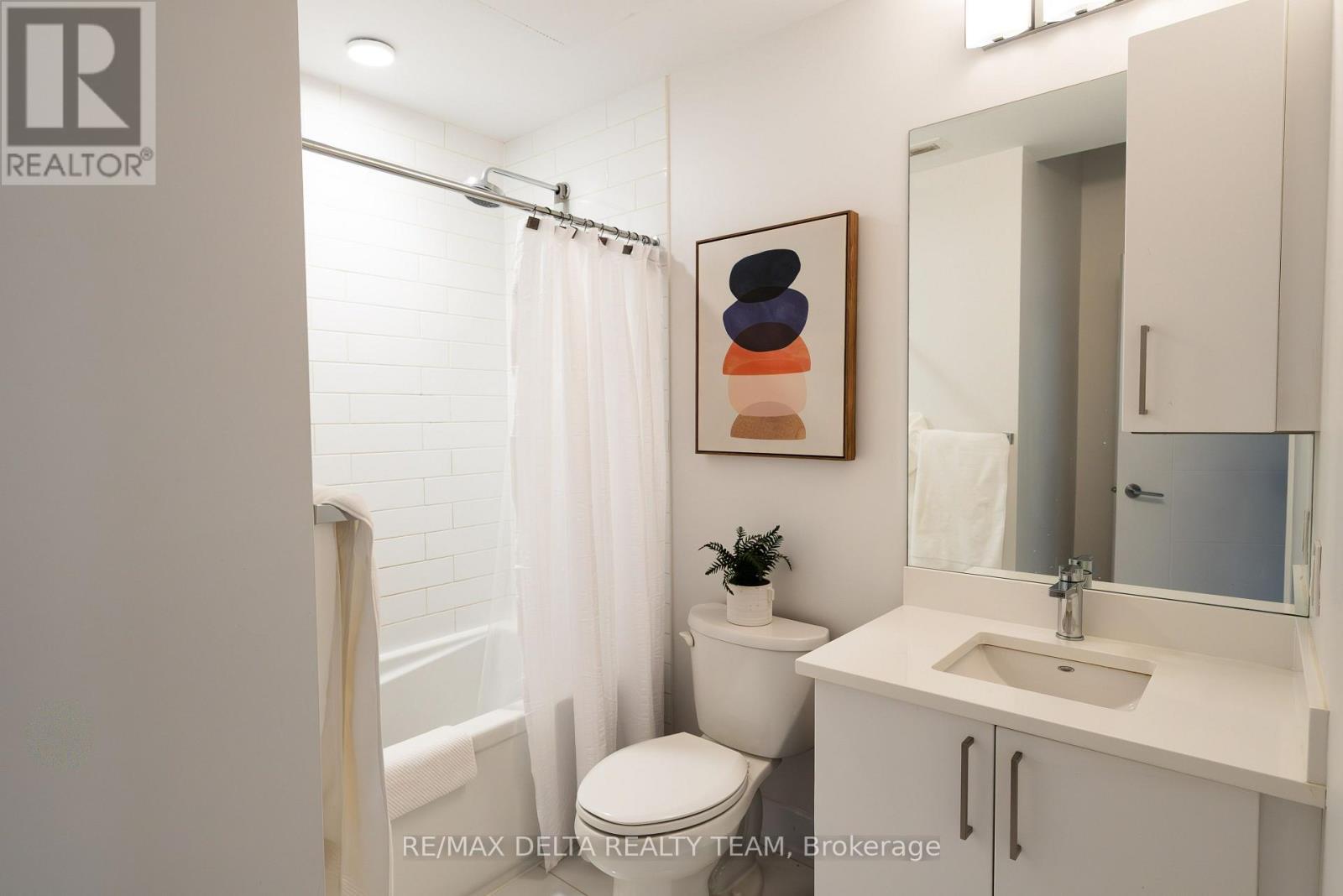 202 - 197 Lisgar Street