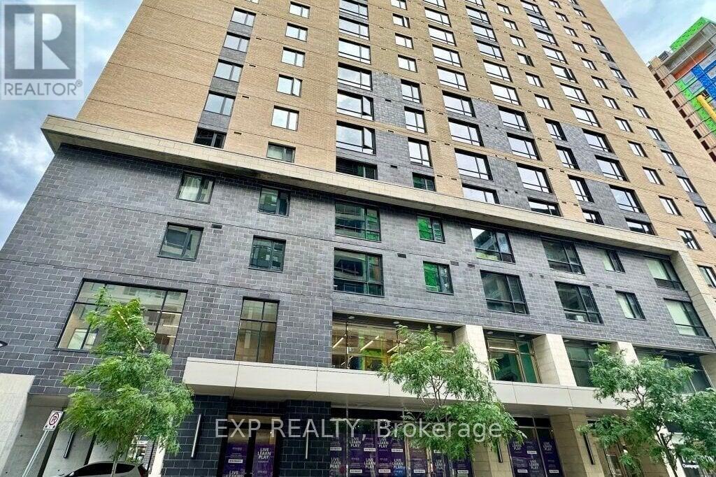 912 - 105 Champagne Avenue S