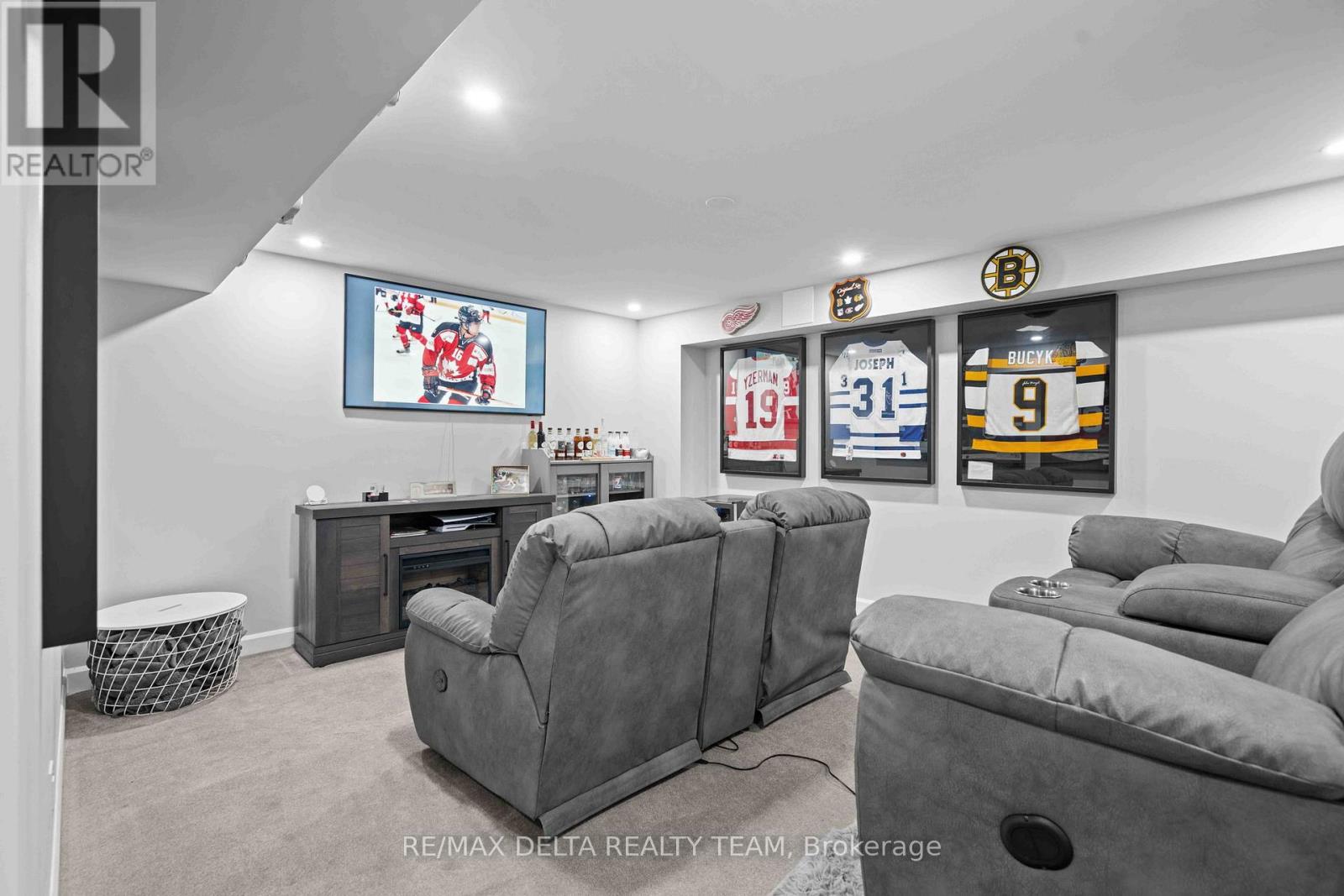 58 Hackamore Crescent