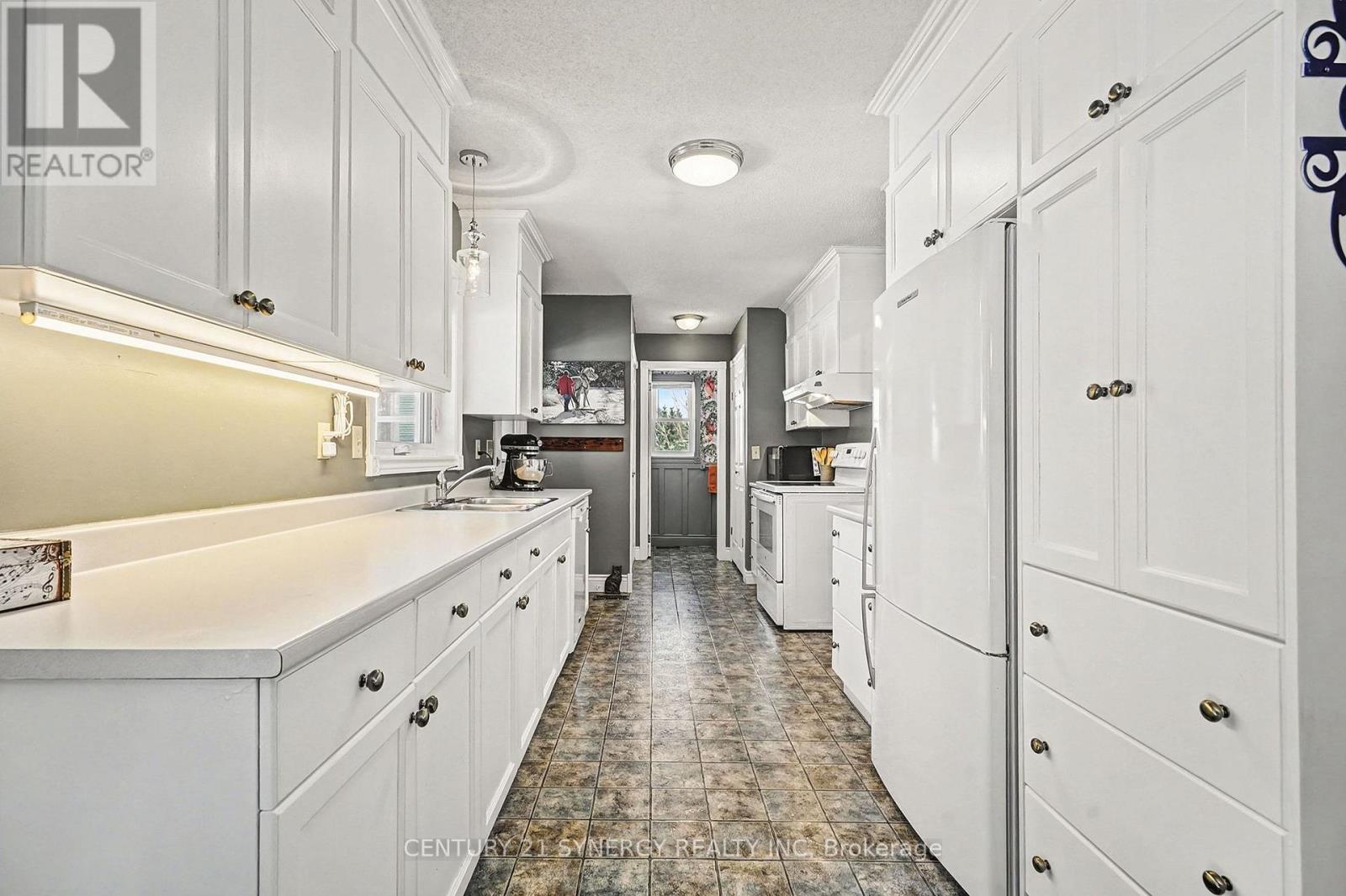 1104 Drummond Concession 1 Road