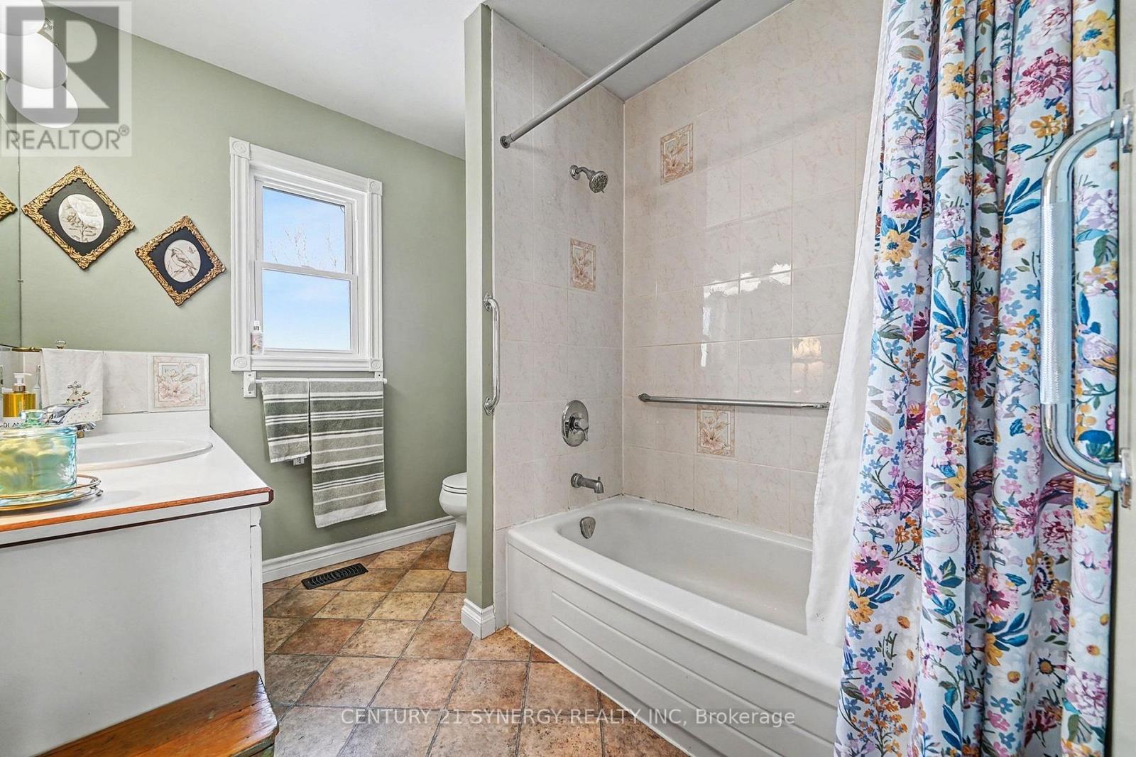 1104 Drummond Concession 1 Road