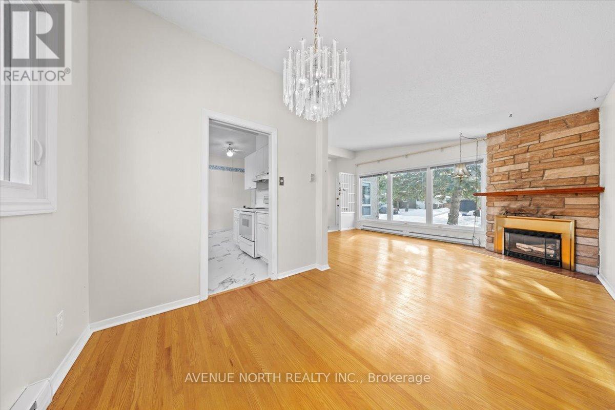 24 Parkmount Crescent