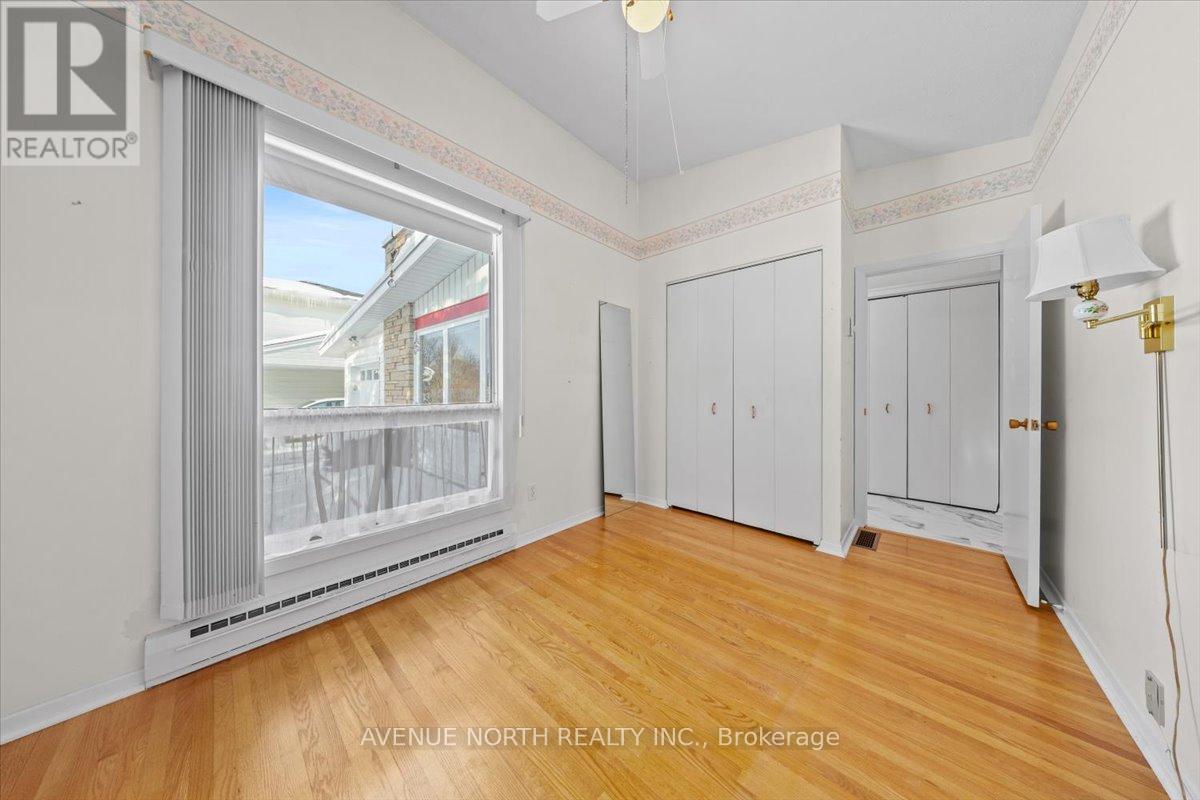 24 Parkmount Crescent