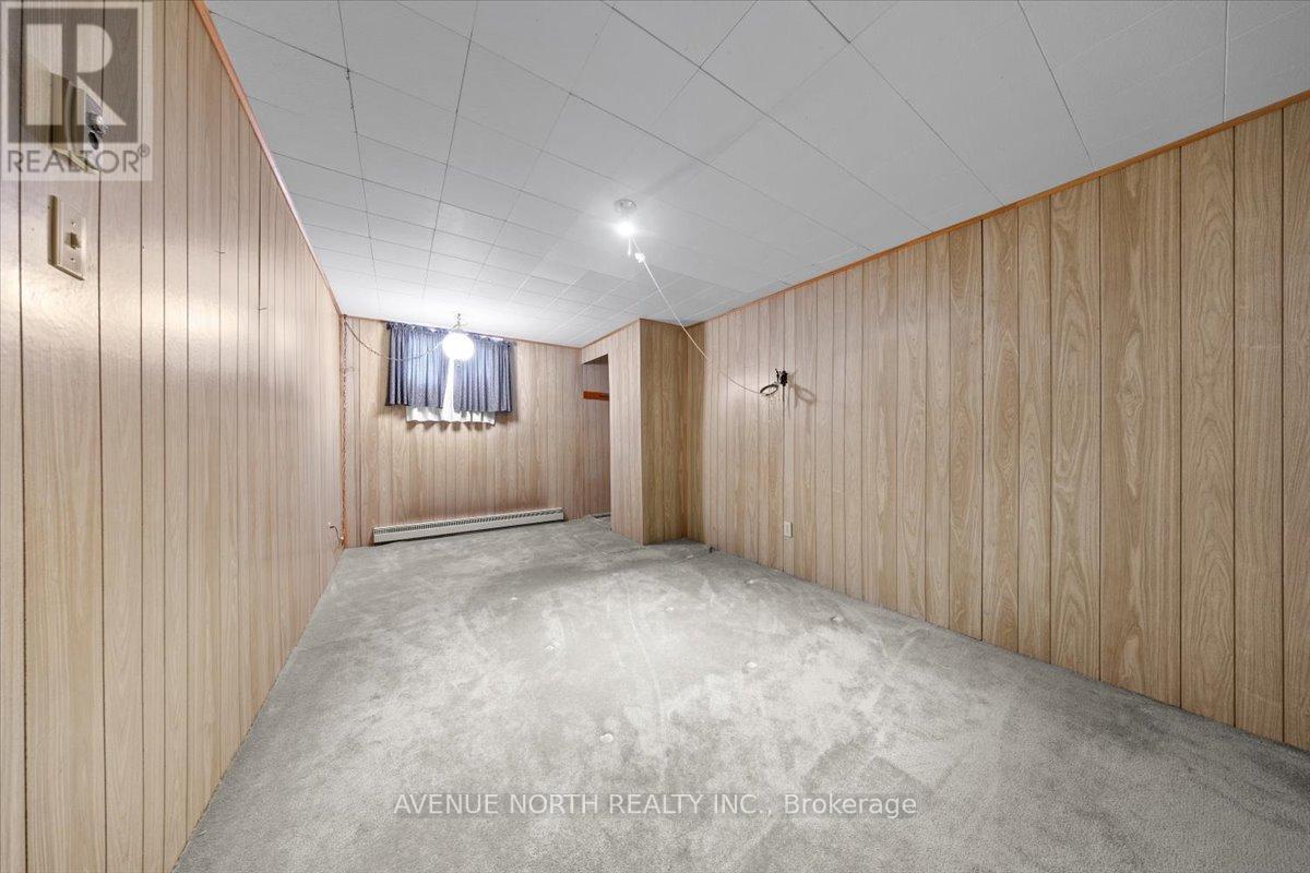 24 Parkmount Crescent