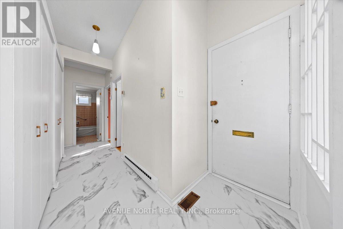 24 Parkmount Crescent