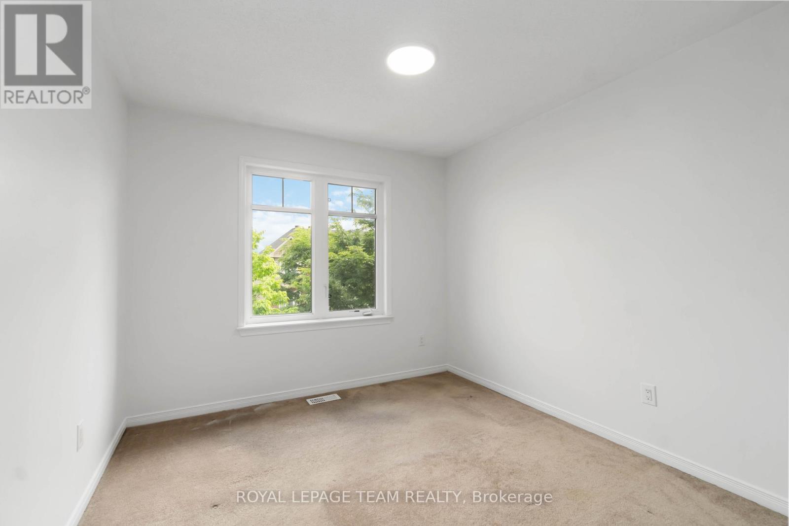 349 Sweetflag Street