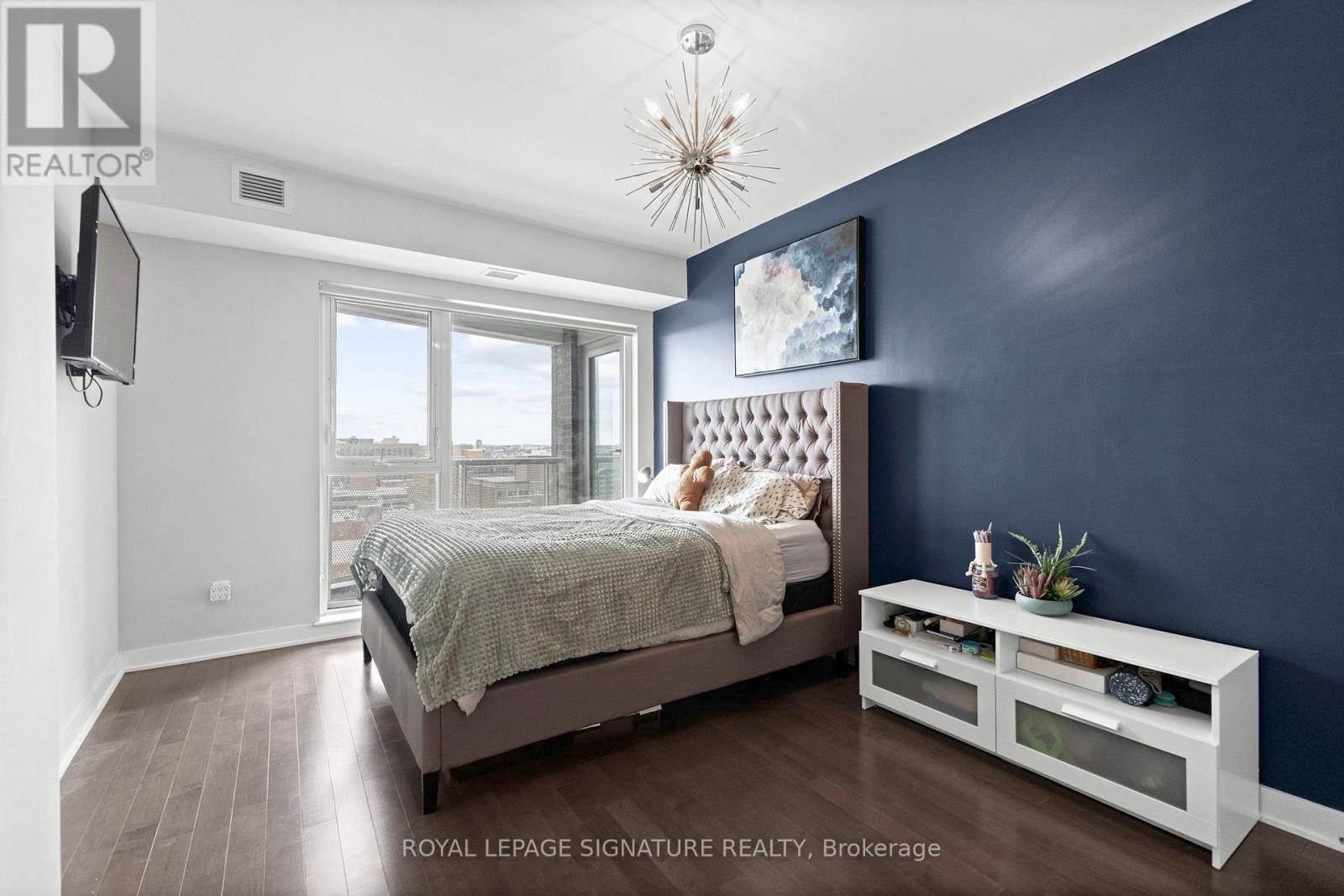 1307 - 40 Nepean Street