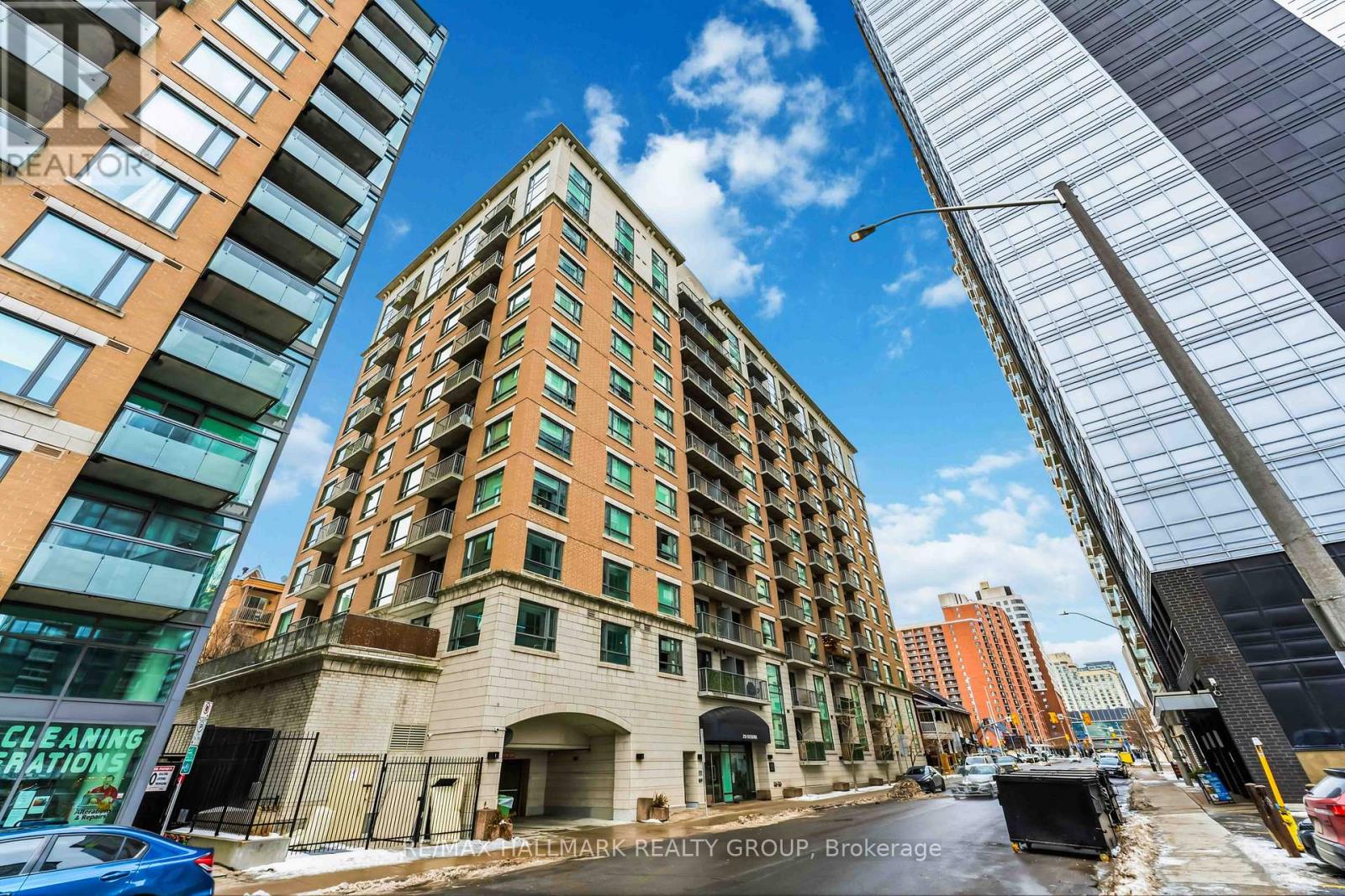 204 - 200 Besserer Street