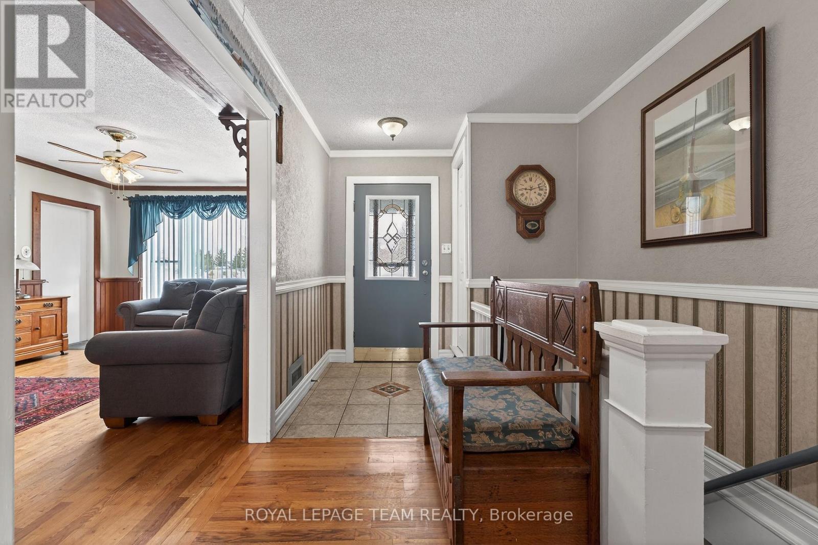 2377 Ramsay Con 7b Avenue S