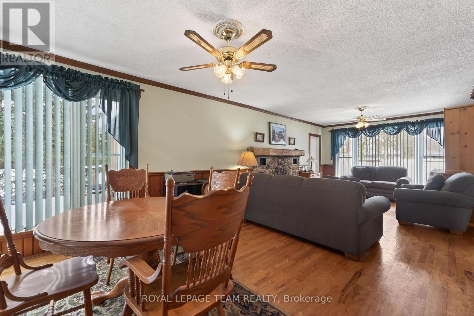 2377 Ramsay Con 7b Avenue S