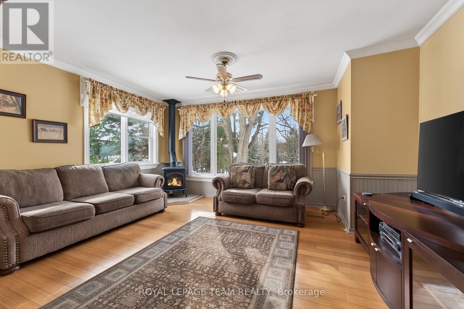 2377 Ramsay Con 7b Avenue S