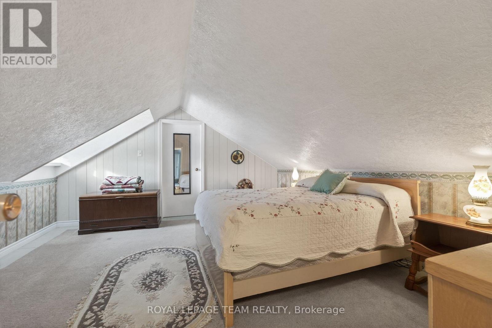 2377 Ramsay Con 7b Avenue S