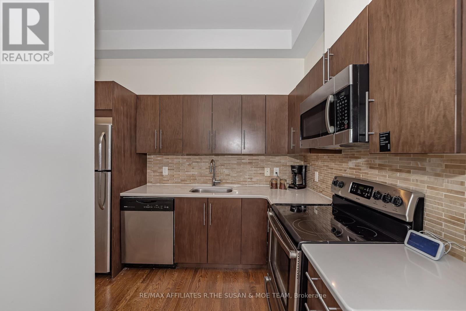 308 - 682 Churchill Avenue N