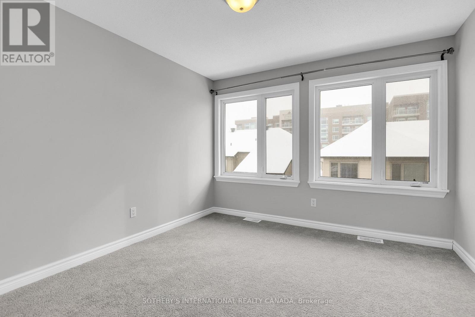 116 Popplewell Crescent