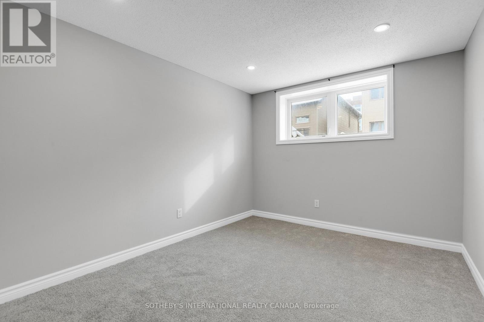 116 Popplewell Crescent