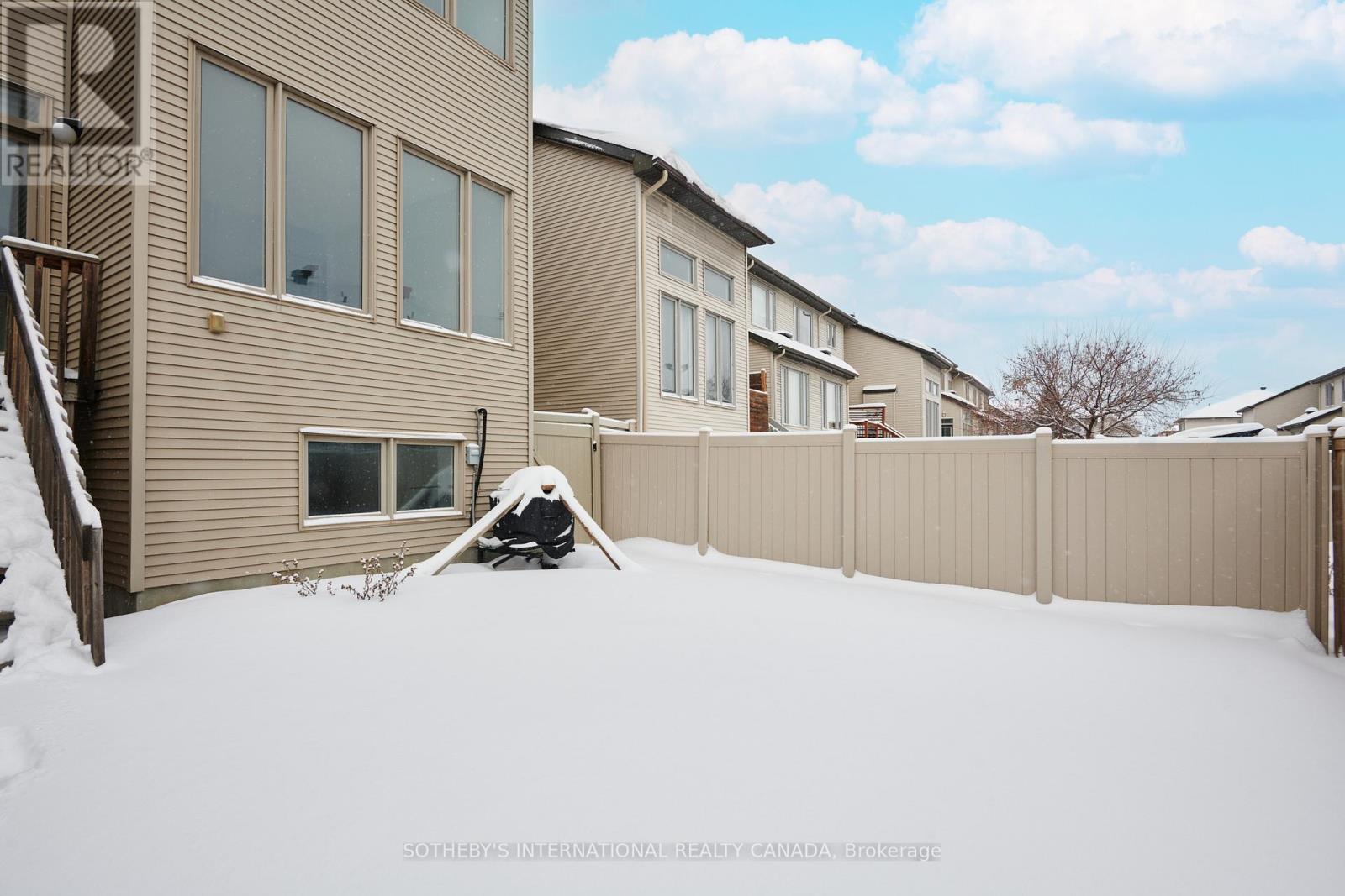 116 Popplewell Crescent