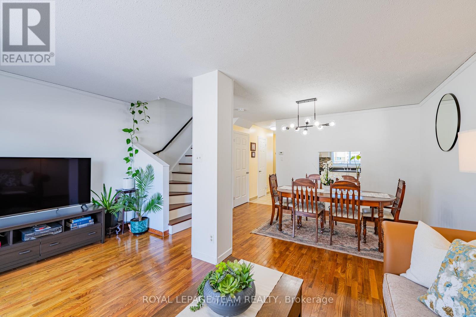 67 - 1347 Perez Crescent