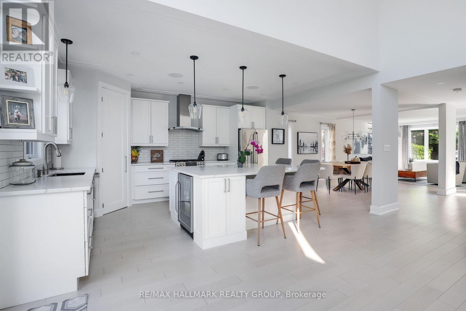 668 Mansfield Avenue