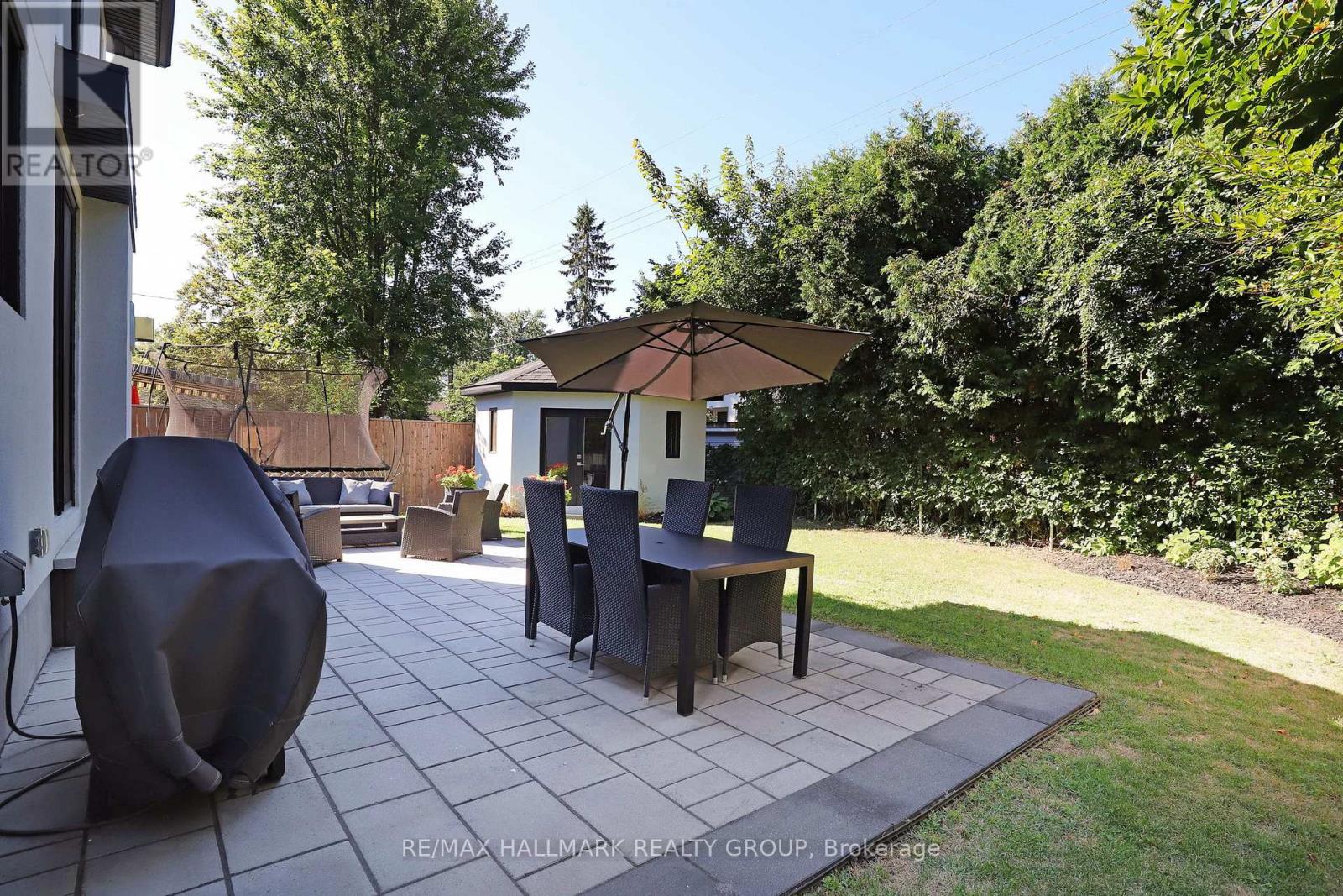 668 Mansfield Avenue