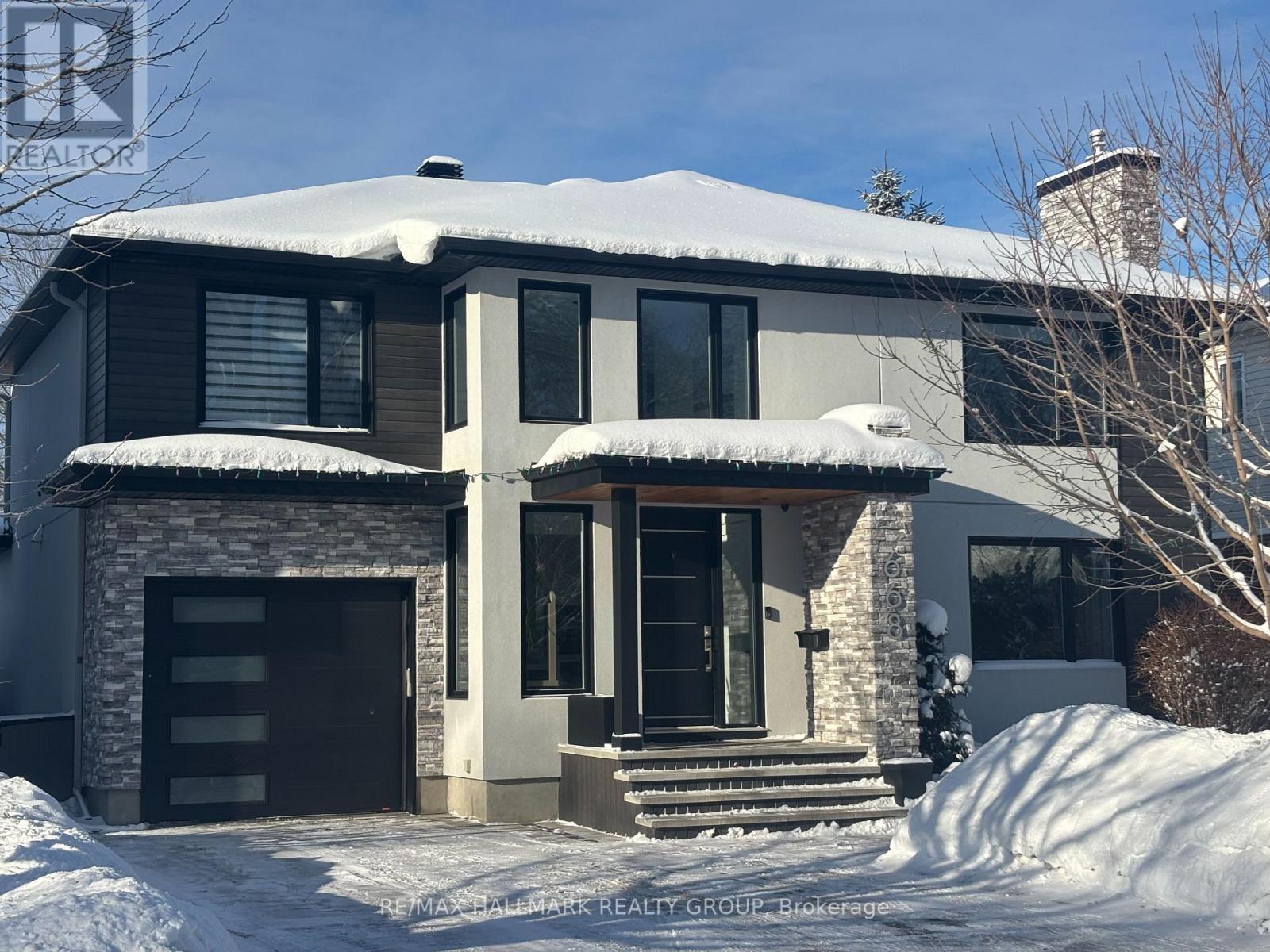 668 Mansfield Avenue