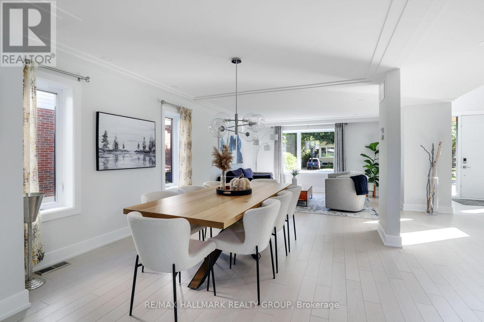 668 Mansfield Avenue