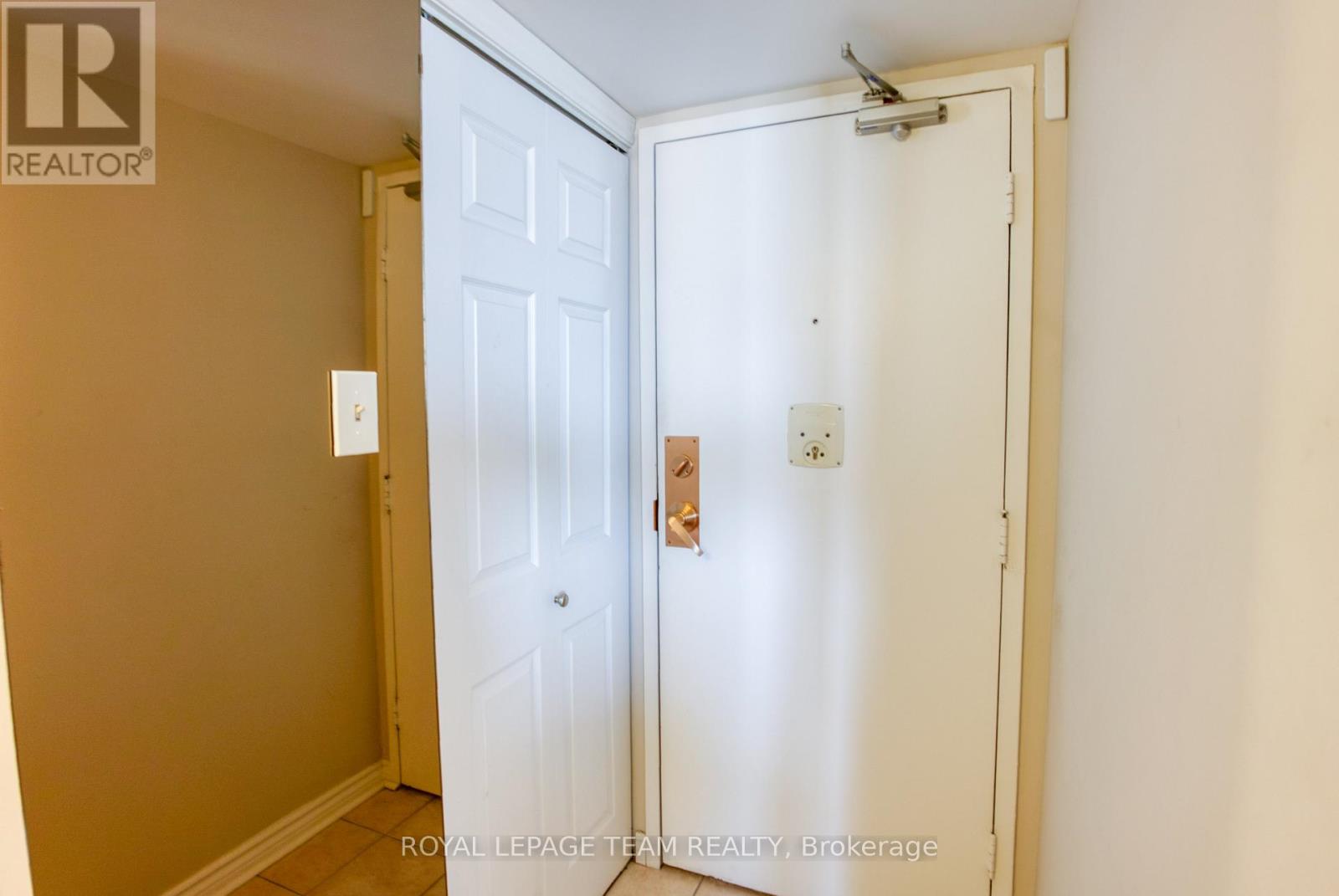 2006 - 1195 Richmond Road