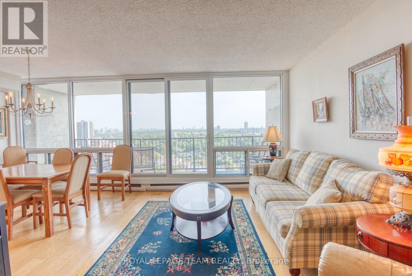 2006 - 1195 Richmond Road