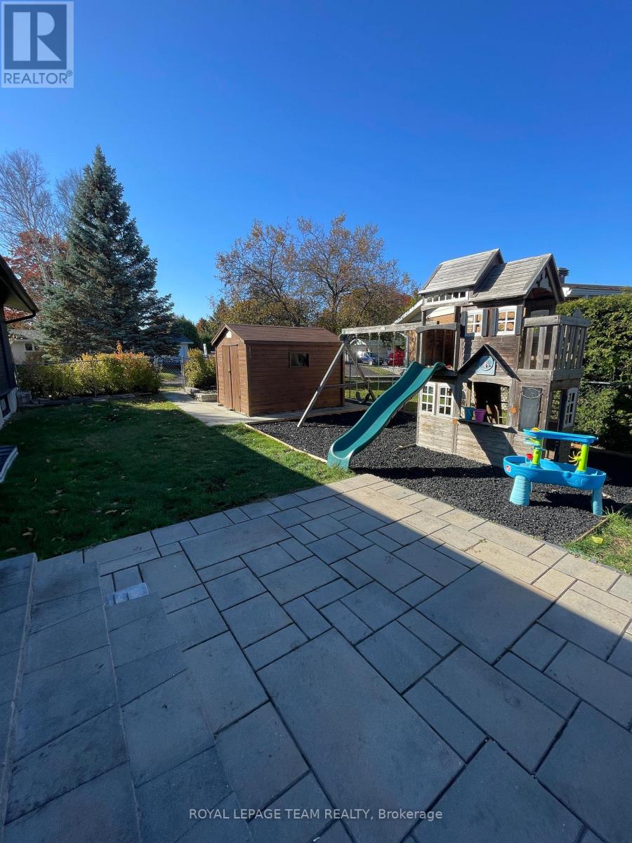 20 Whitburn Crescent