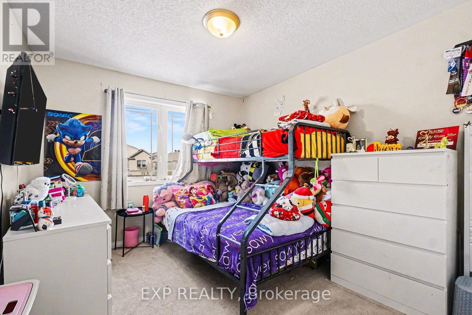 735 Regiment Avenue