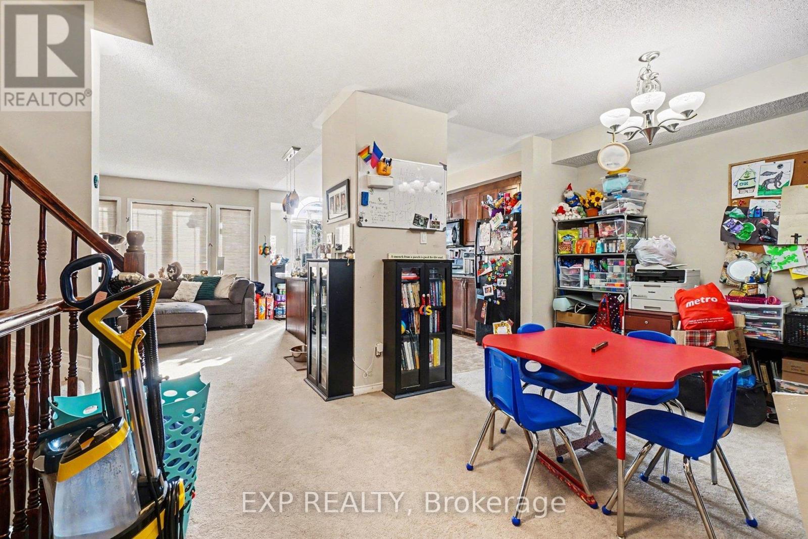 735 Regiment Avenue