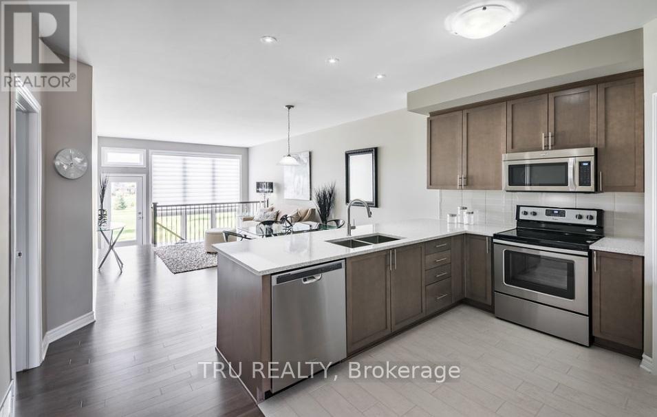 38 Billings Avenue W