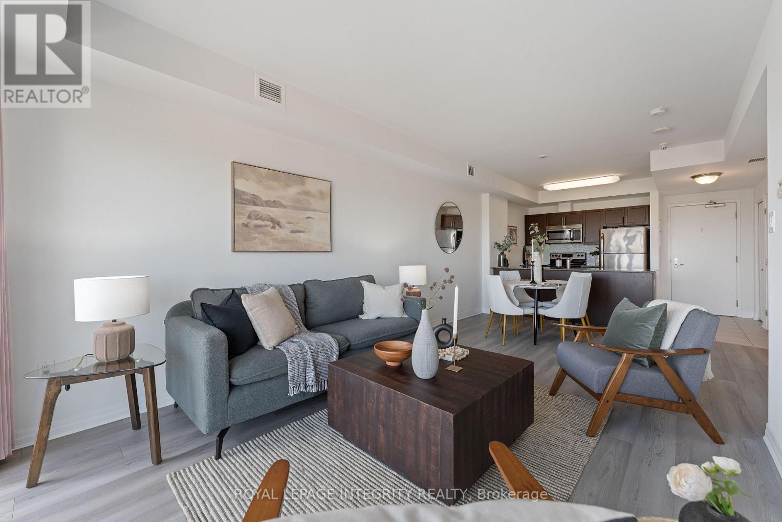 1208 - 90 Landry Street