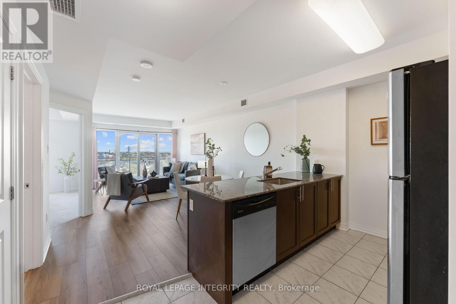 1208 - 90 Landry Street