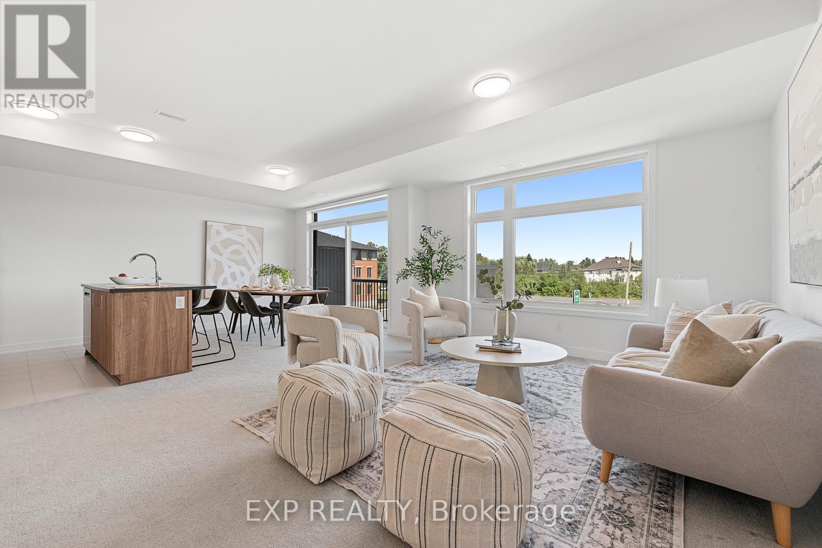 1005 Silhouette Private