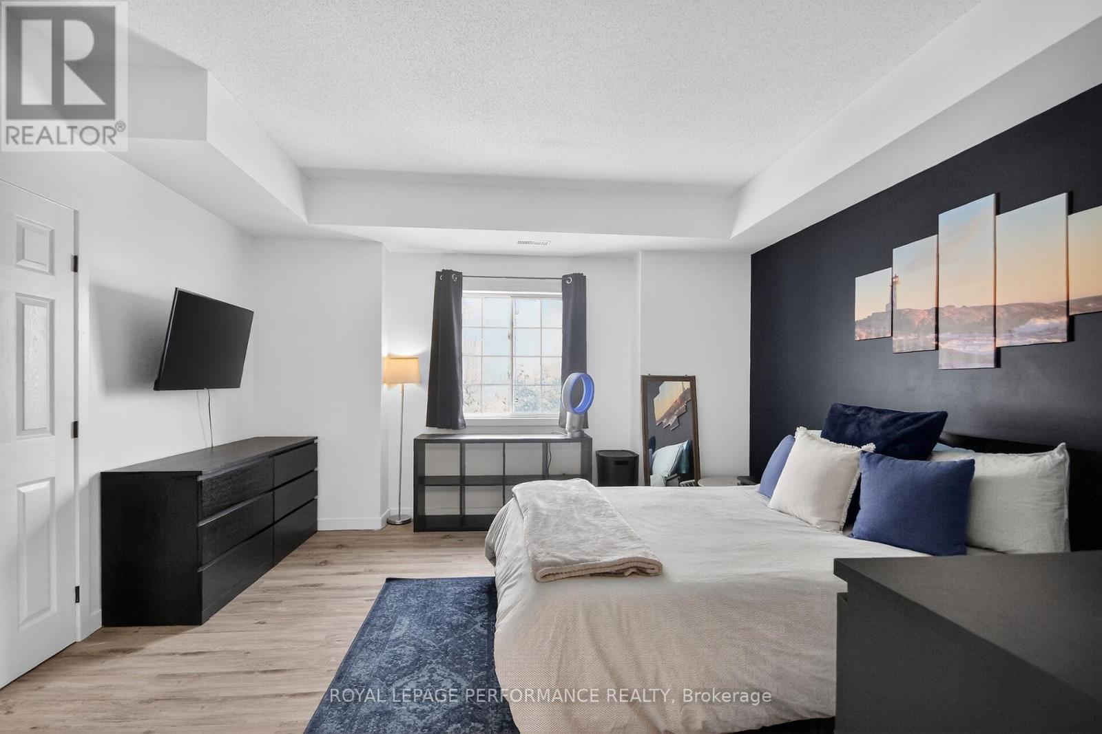 C - 100 Artesa Private