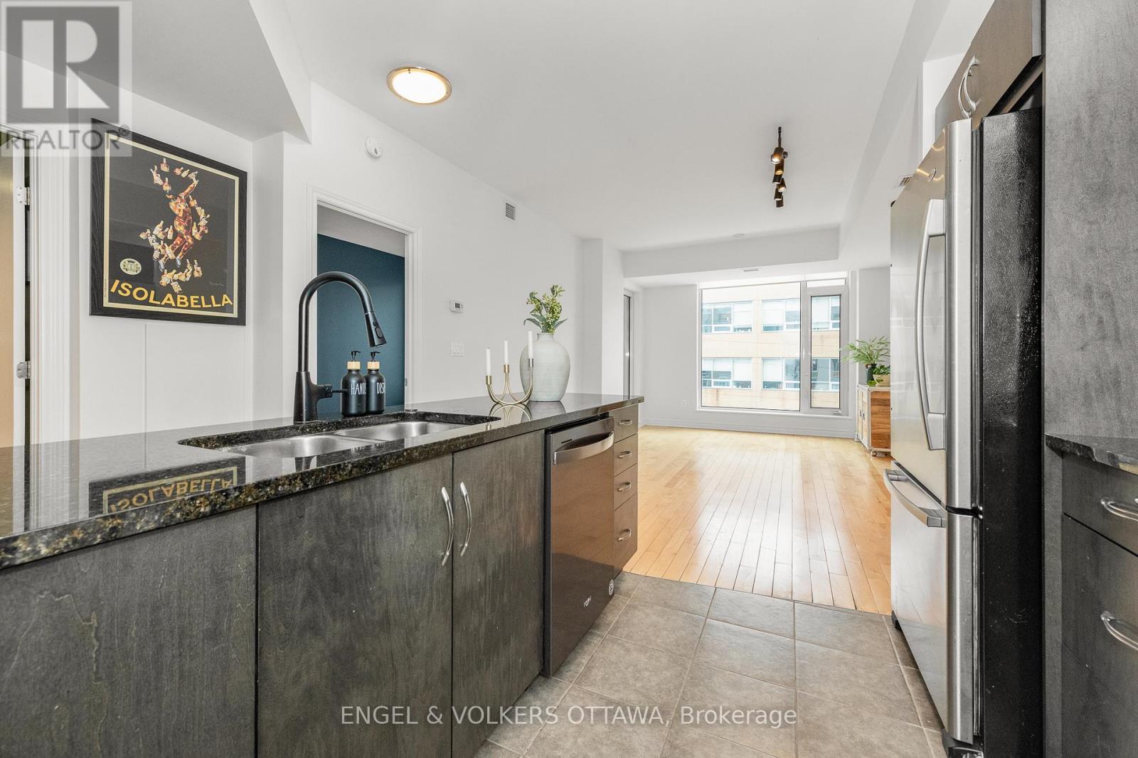 312 - 575 Byron Avenue