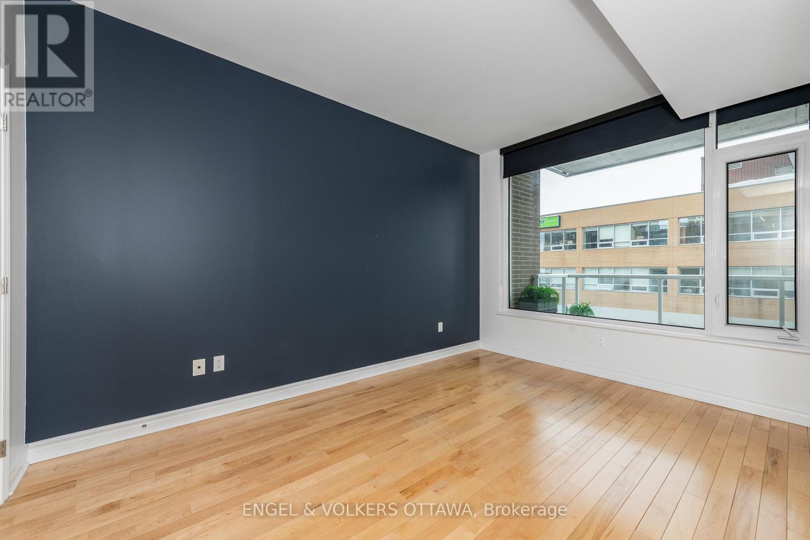 312 - 575 Byron Avenue