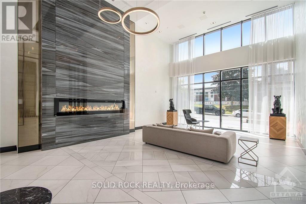 213 - 255 Bay Street