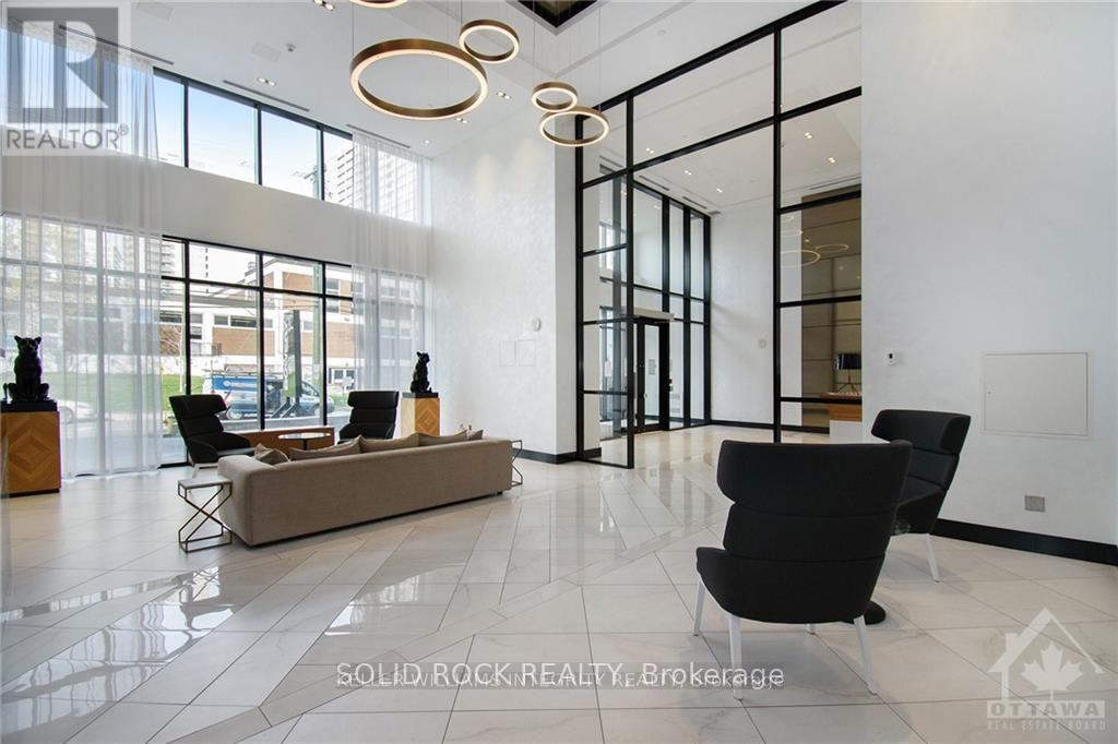 213 - 255 Bay Street