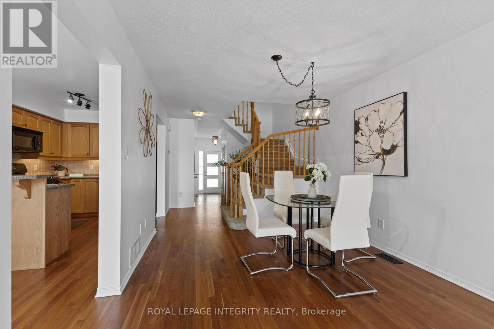 30 Goldthorpe Private