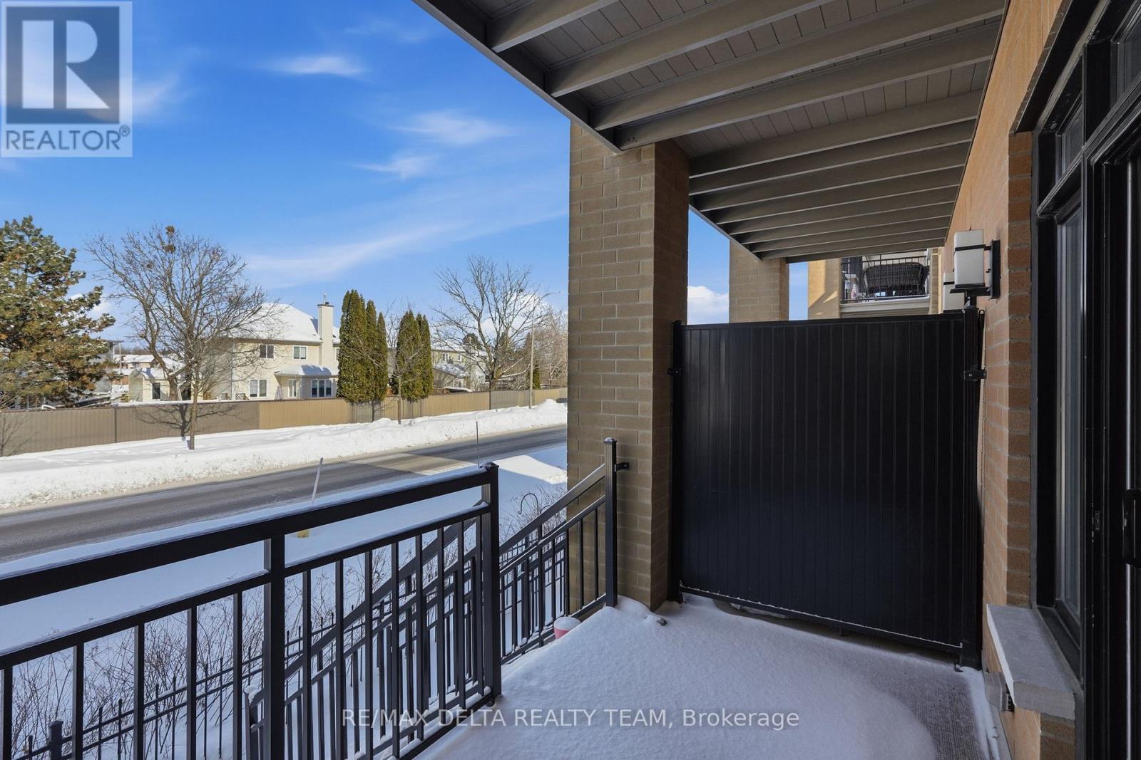 6 - 33 Bergeron Private