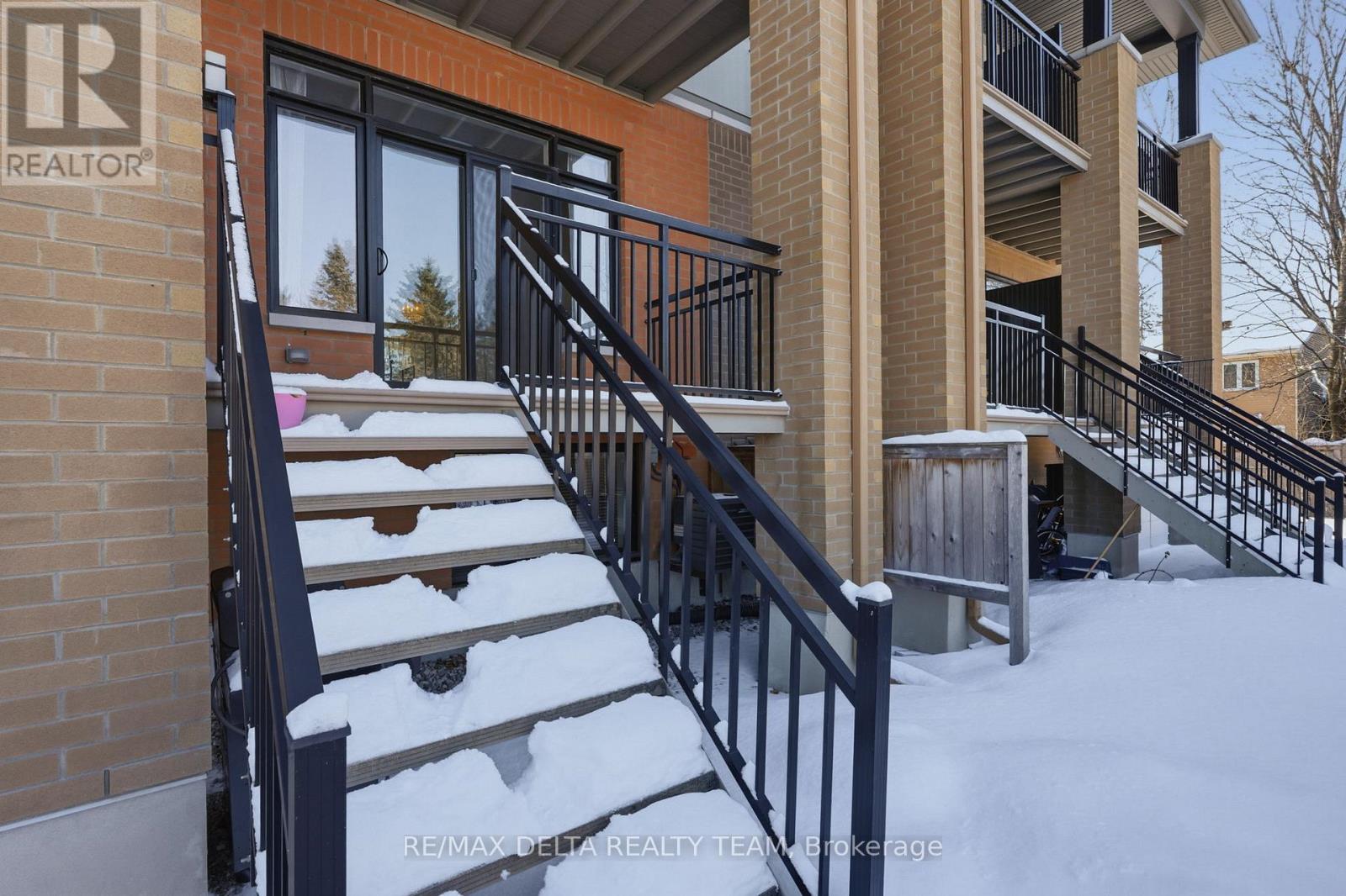 6 - 33 Bergeron Private