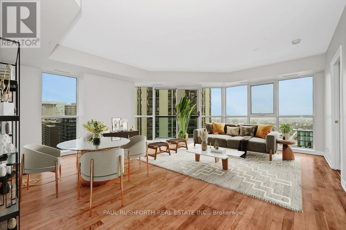 2001 - 445 Laurier Avenue W