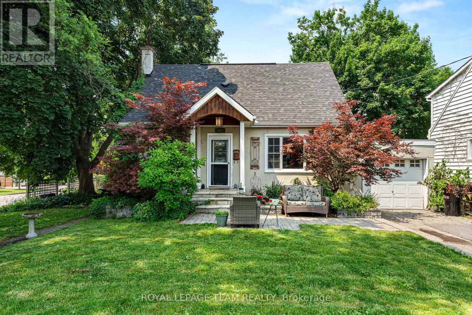 421 Greenwood Avenue