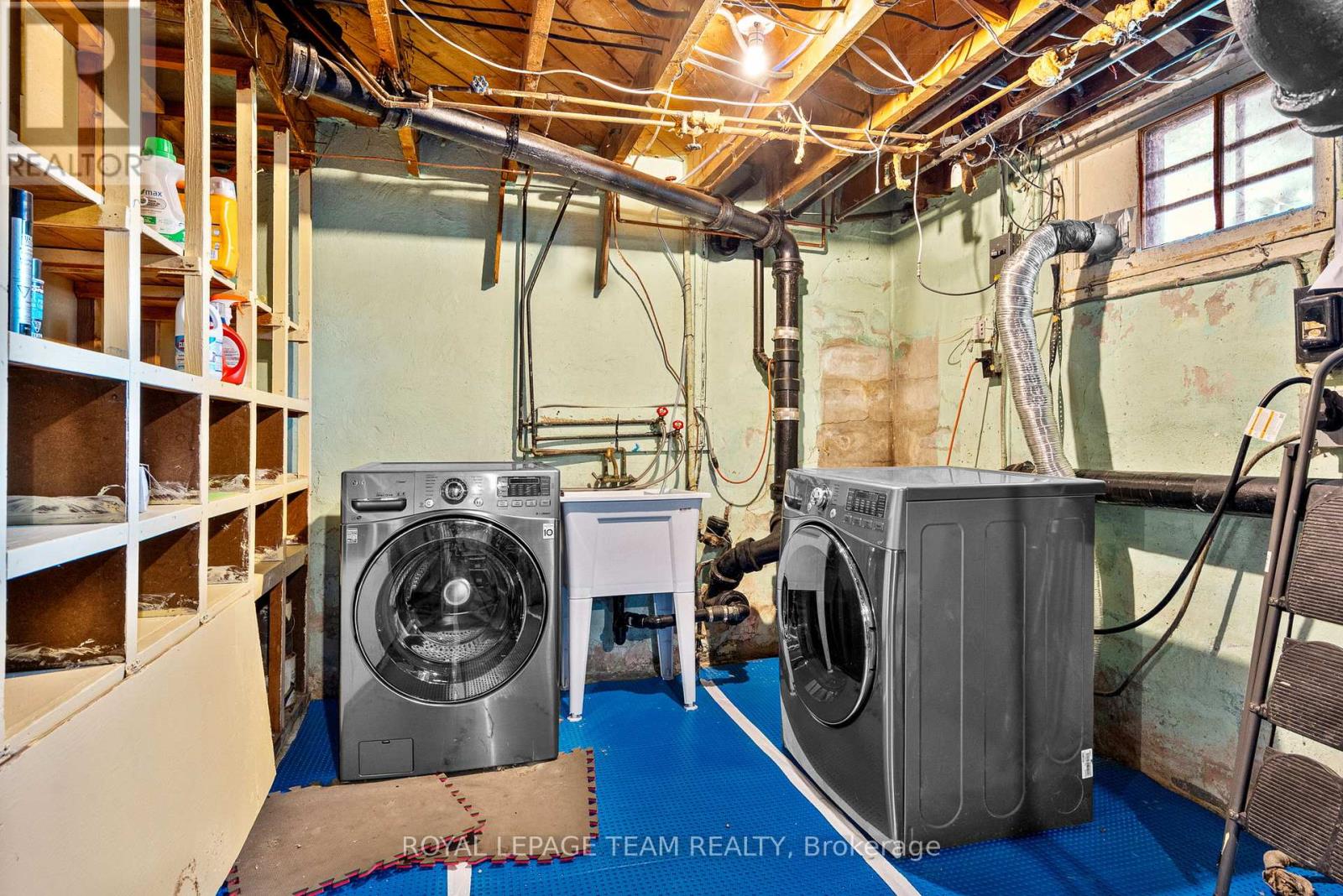 421 Greenwood Avenue