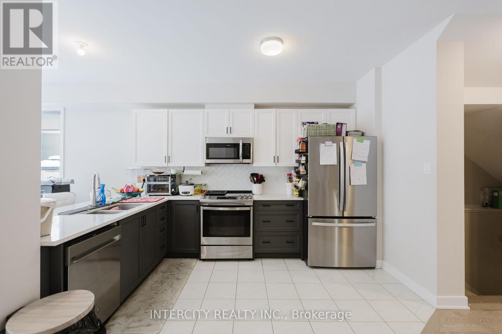 124 Hackamore Crescent