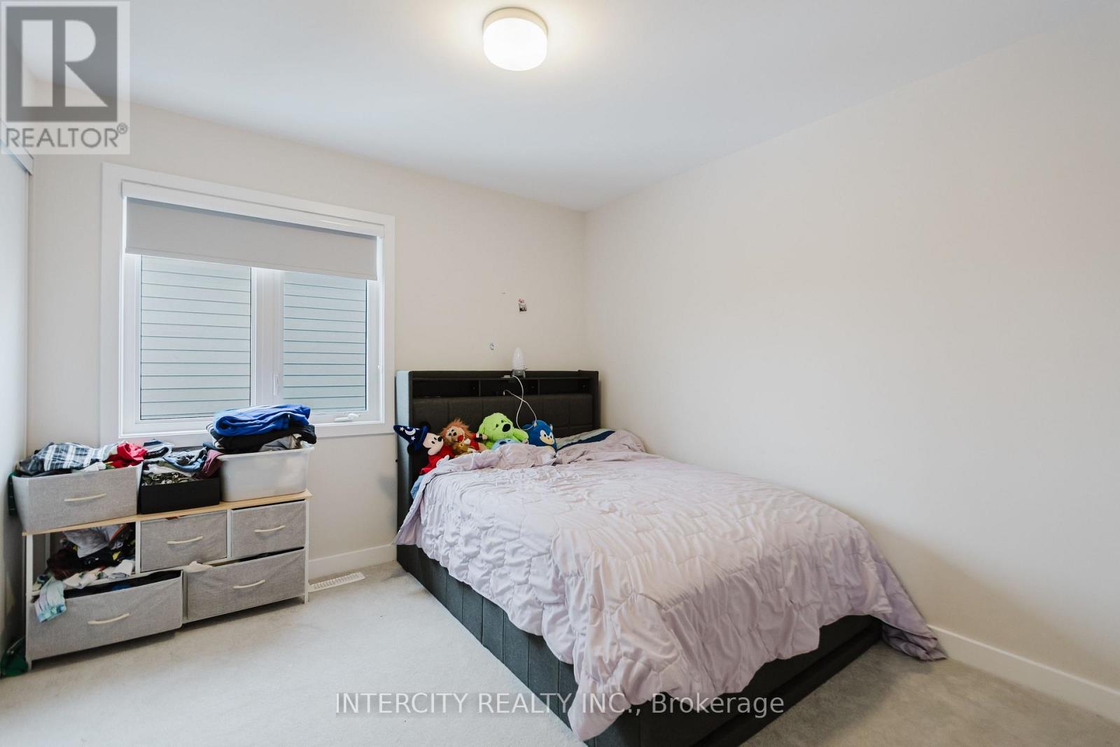 124 Hackamore Crescent