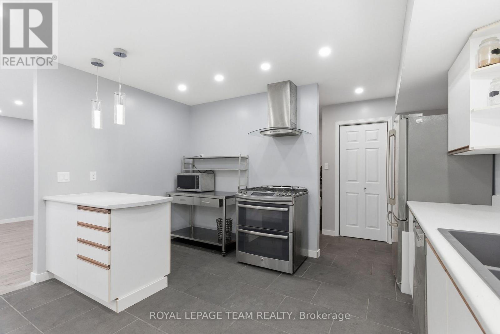 2859 Wolf Grove Road